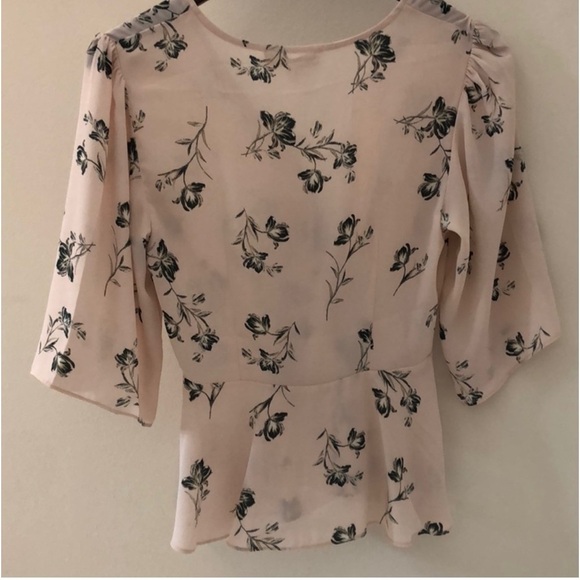 Wayf Plunging Knot Front Top NTW - Picture 6 of 6